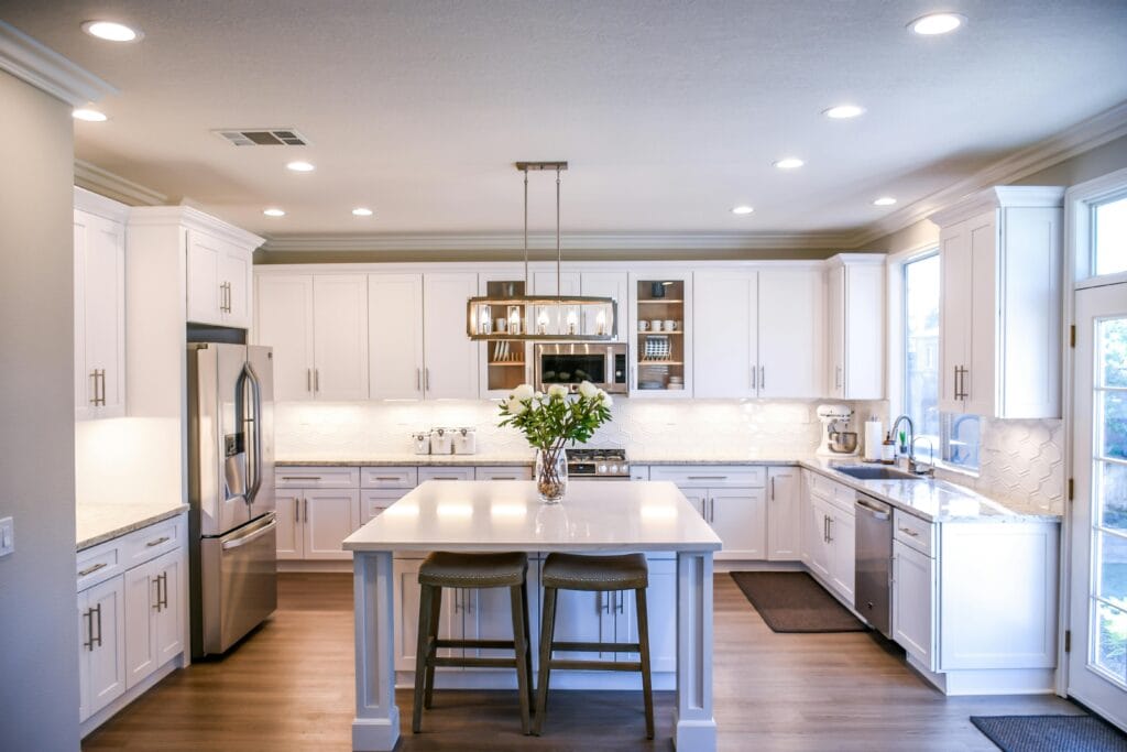 Custom-Made Kitchens & Fitted Furniture - 2 - The Maxify