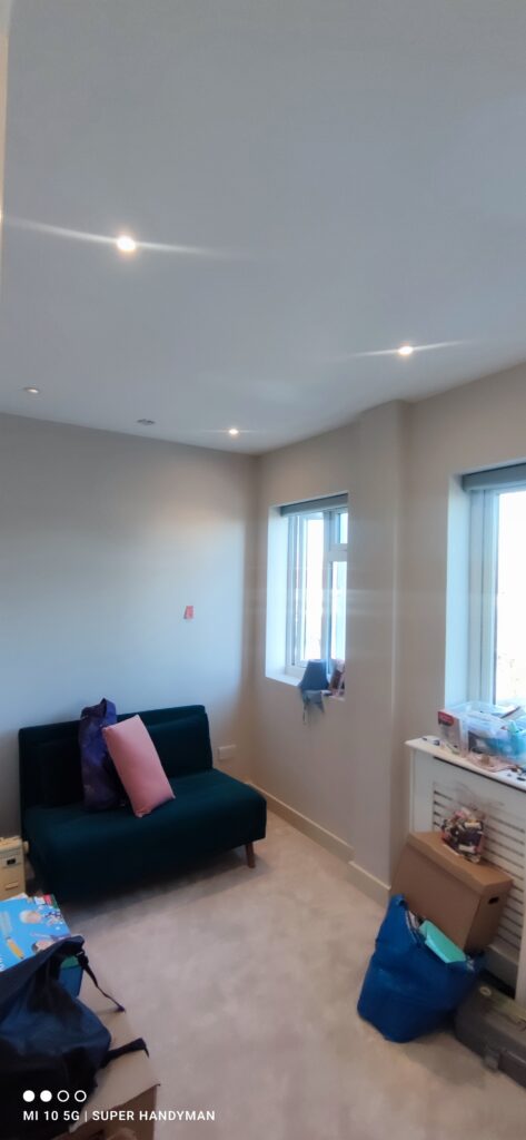 Painting and decoration works - The Maxify